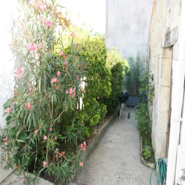 Offres de vente Maison Saintes 17100
